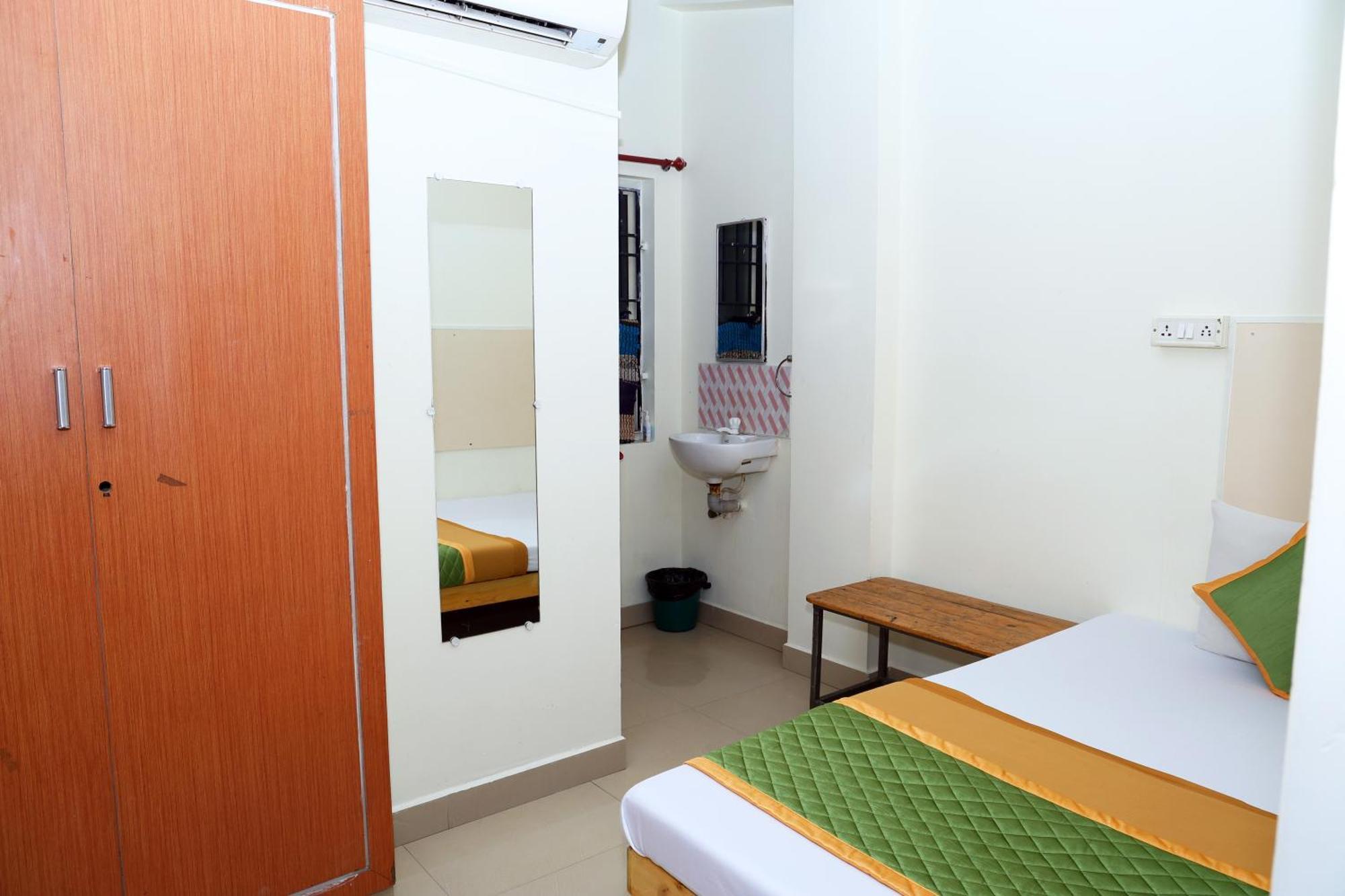 Royal Green Airport Transit Accommodation Ченнаї Екстер'єр фото