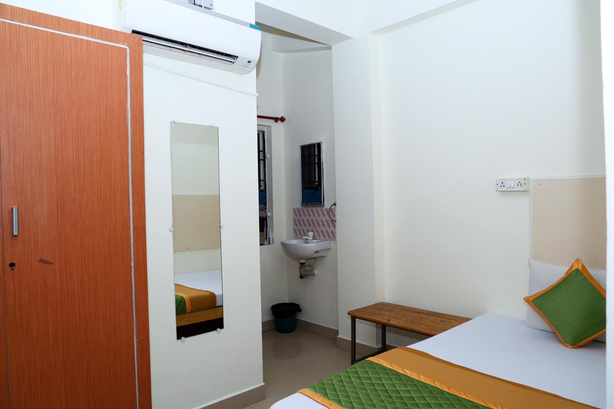 Royal Green Airport Transit Accommodation Ченнаї Екстер'єр фото